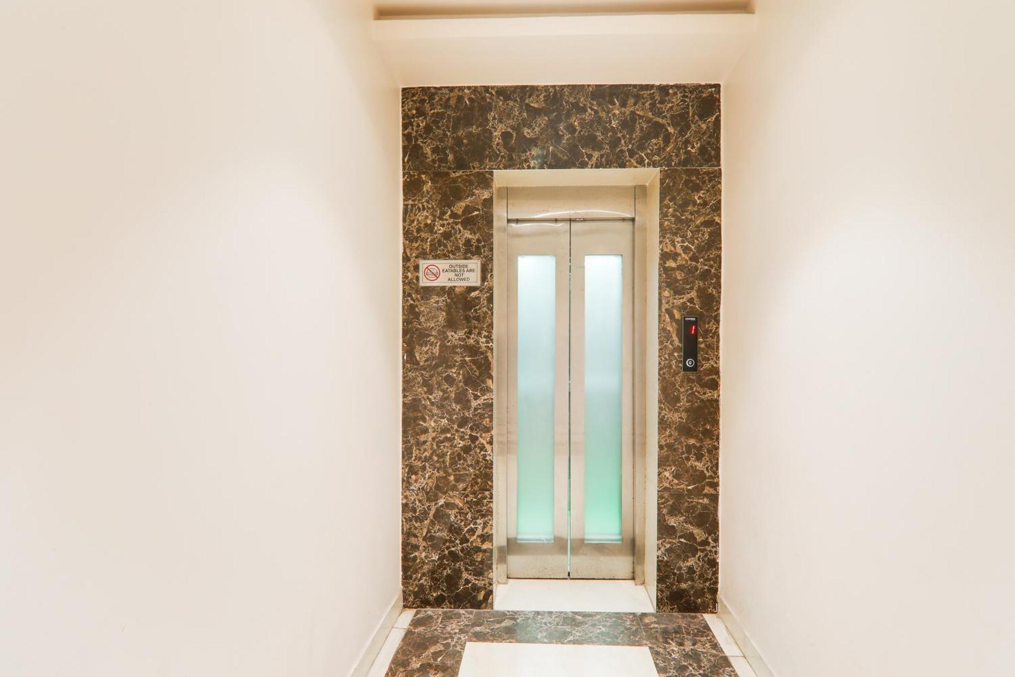 Super Townhouse Viraj Khand Formerly Veridian Inn Chinhat المظهر الخارجي الصورة